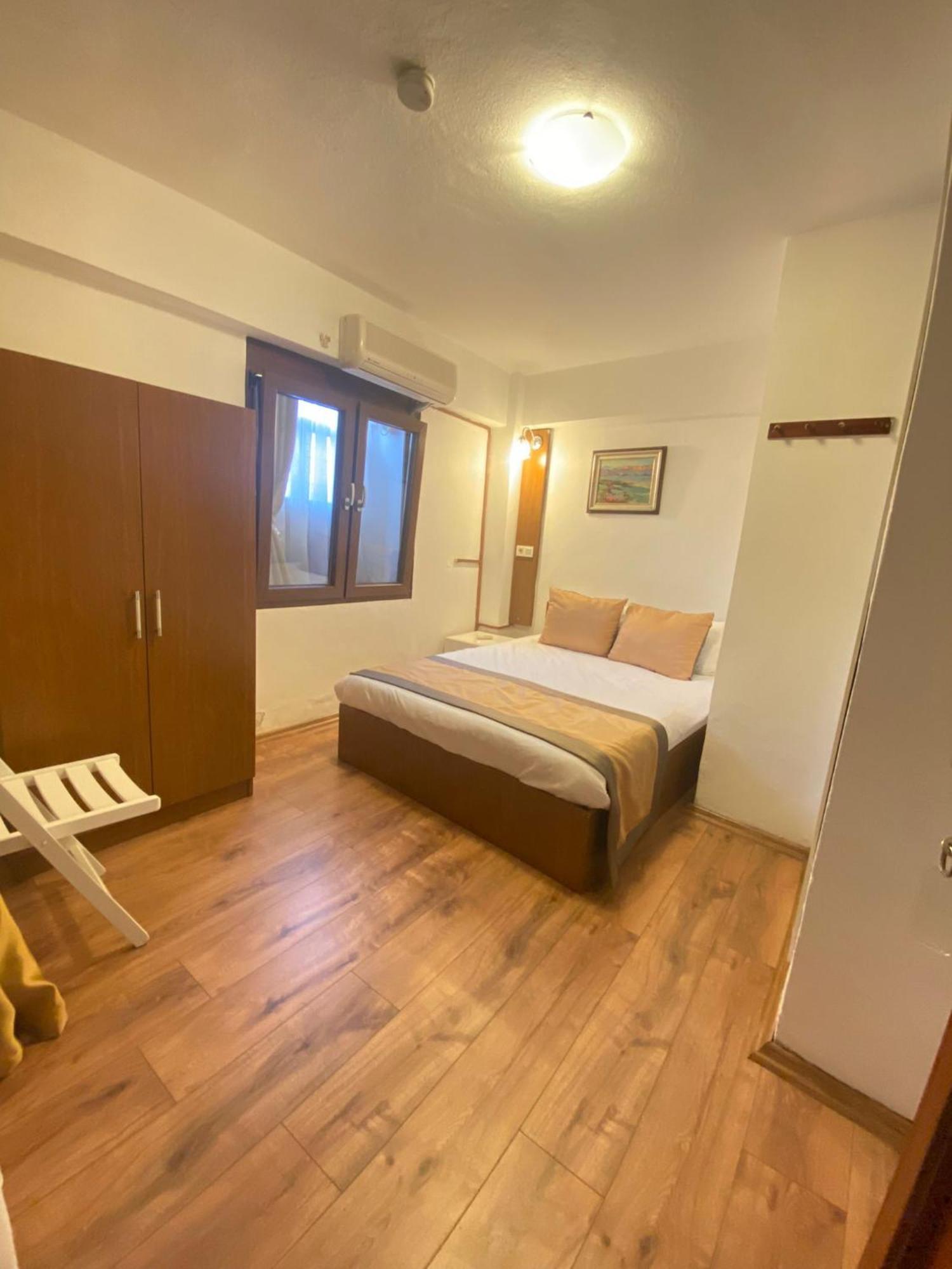 Kaleiçi Otel 2*