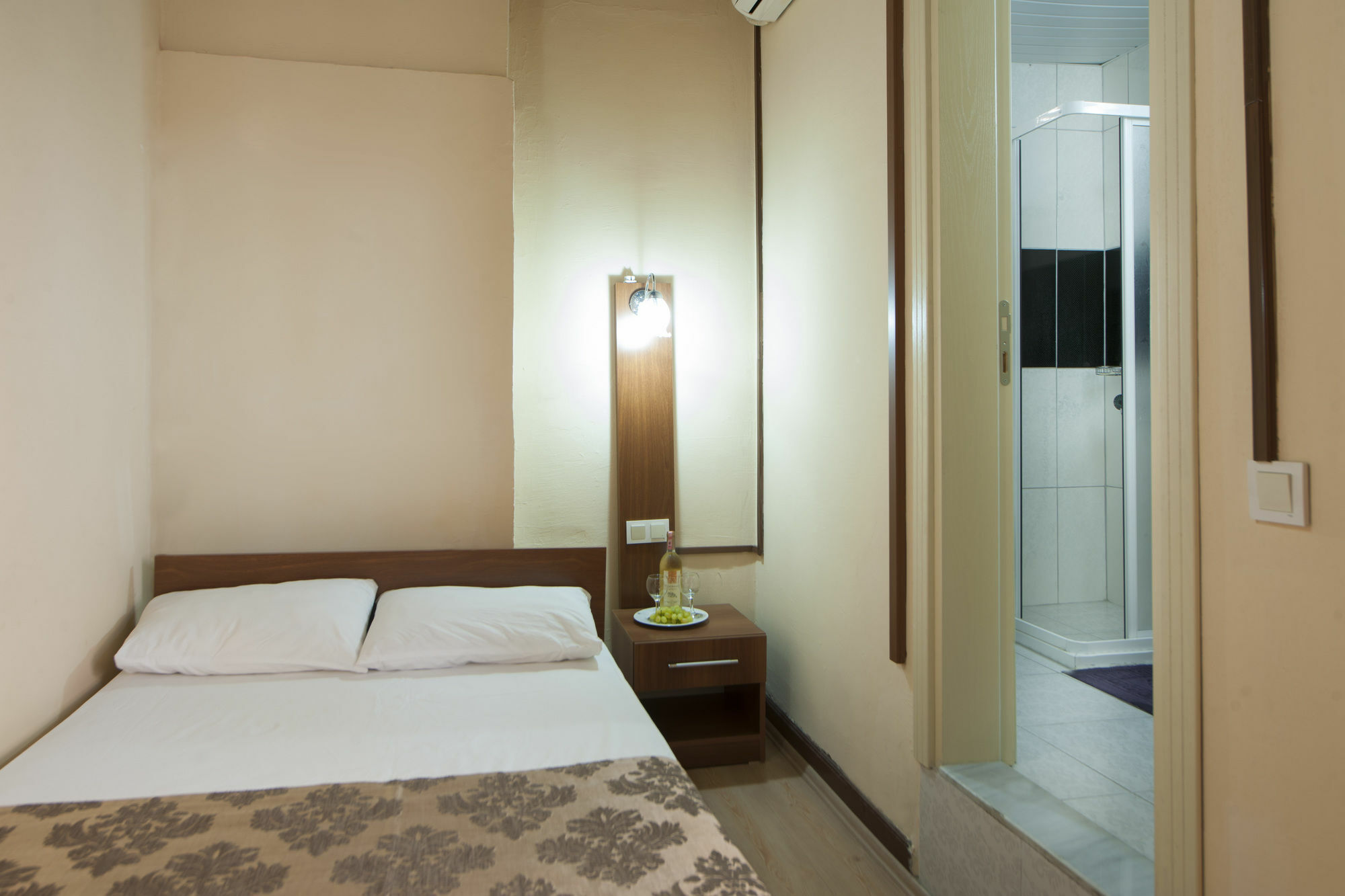 Konak Hotel Kaleici 2* Antalya